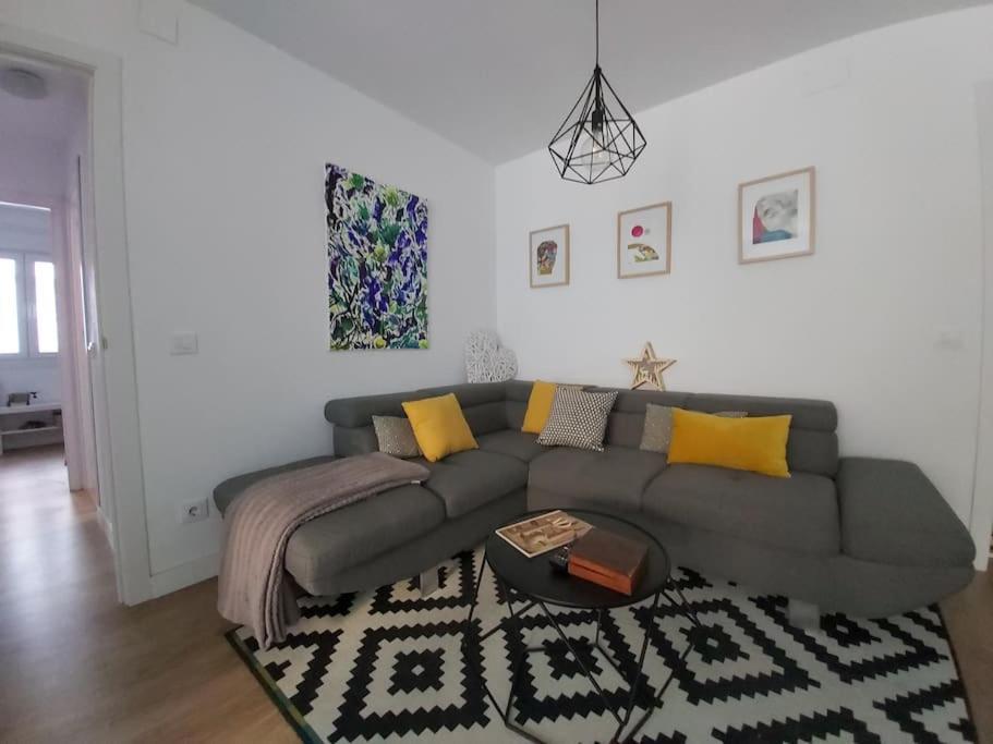 Luminoso Apartamento En El Centro, Con Mucho Arte Σεβίλλη Εξωτερικό φωτογραφία