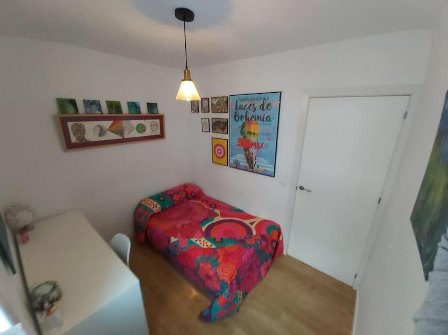 Luminoso Apartamento En El Centro, Con Mucho Arte Σεβίλλη Εξωτερικό φωτογραφία