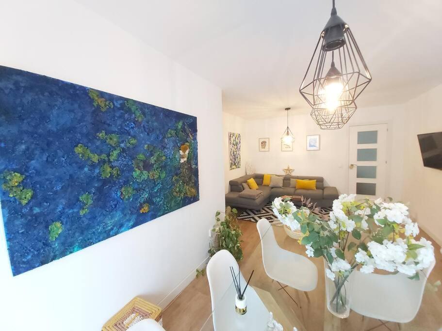 Luminoso Apartamento En El Centro, Con Mucho Arte Σεβίλλη Εξωτερικό φωτογραφία