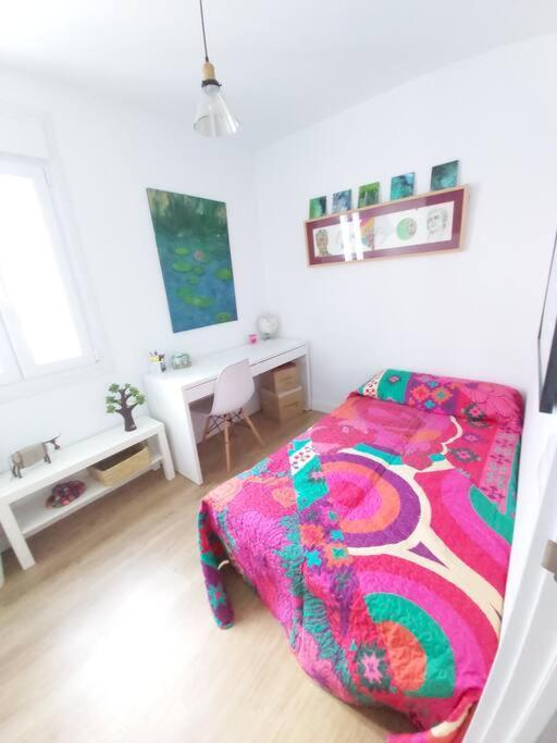 Luminoso Apartamento En El Centro, Con Mucho Arte Σεβίλλη Εξωτερικό φωτογραφία